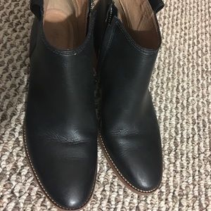 Madewell ankle boots.